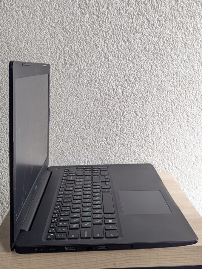 Уцінка! Ноутбук Б/В Dell Latitude 3590, Intel Core i5-8250U, DDR4 12 GB, SSD 128GB + HDD 1TB, 15.6" Full HD [ProductHub SKU Dell223]