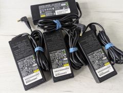 Fujitsu 80w 5.5x2.5 - 19V Б/В