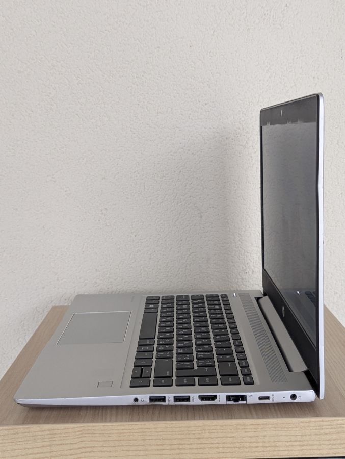 Уцінка! Ноутбук Б/В HP ProBook 440 G6, Intel Core i3-8145U, DDR4 8 GB, SSD 128GB, 14" Full HD [ProductHub SKU HP386]