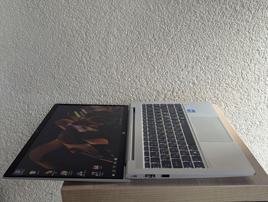 Уцінка! Ноутбук Б/В HP ProBook 440 G9, Intel Core i3-1215U, DDR4 16 GB, SSD 256GB, 14" Full HD [ProductHub SKU HP418]