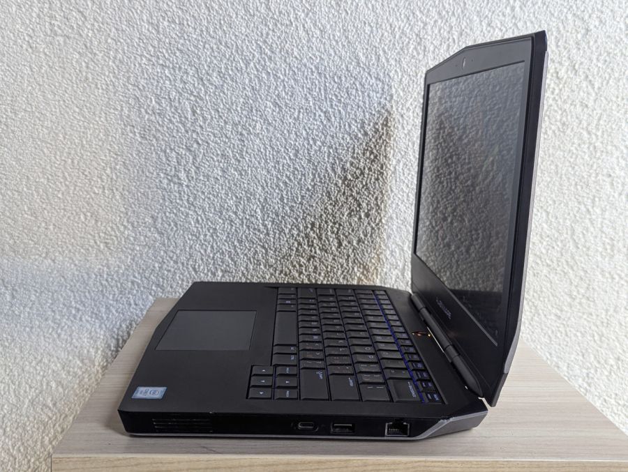 Уцінка! Ноутбук Б/В Alienware 13 R2, Intel Core i7-6500U, DDR3 16 GB, SSD 512GB, NVIDIA GeForce GTX 960M 4Gb, 13" Full HD [ProductHub SKU Alienware]