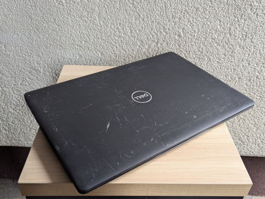 Уцінка! Ноутбук Б/В Dell Latitude 3590, Intel Core i5-8250U, DDR4 16 GB, SSD 256GB, 15.6" Full HD [ProductHub SKU Dell225]