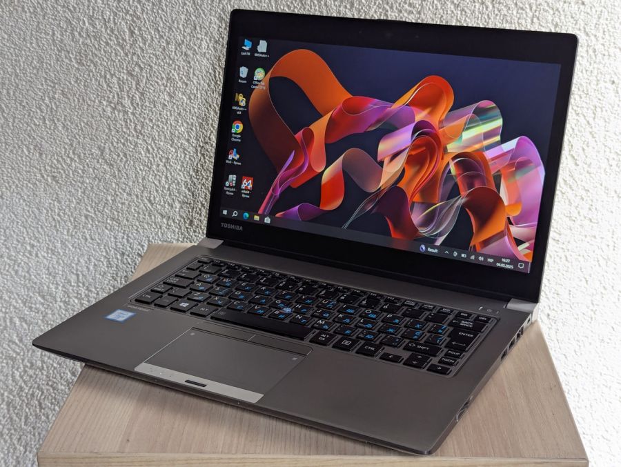 Ноутбук Б/В Toshiba Portege Z30T-C, Intel Core i5-6300U, DDR3 8 GB, SSD 128GB, 13" Full HD Сенсор [ProductHub SKU T103]