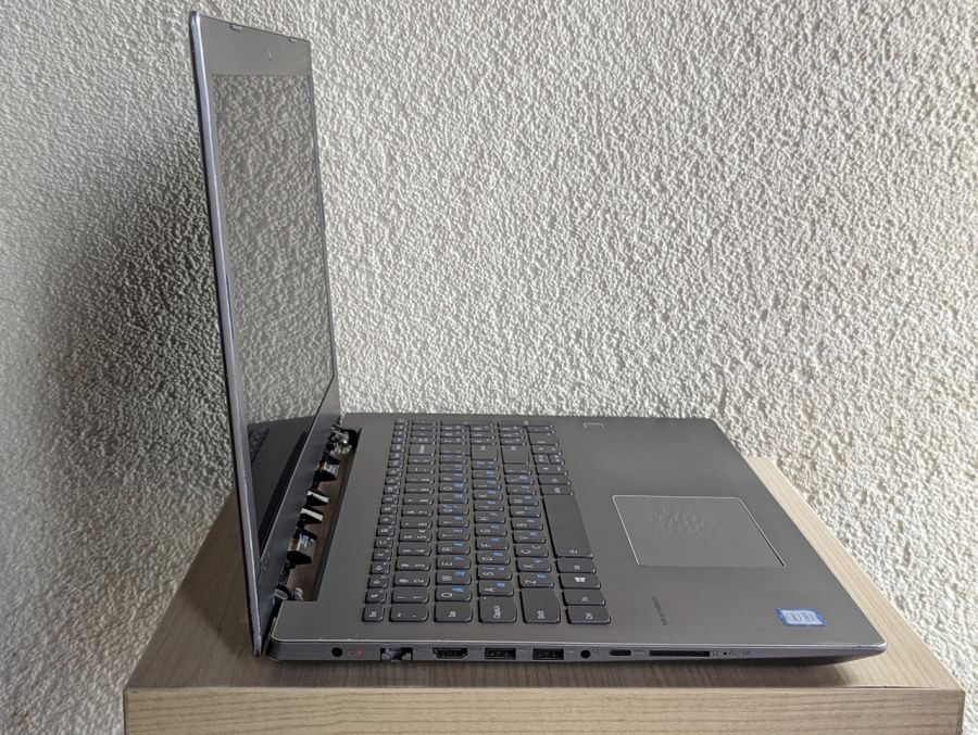Уцінка! Ноутбук Б/В Lenovo IdeaPad 520-15IKB, Intel Core i5-7200U, DDR4 8 GB, SSD 128GB + SSD 1TB, 15.6" Full HD [ProductHub SKU L219]