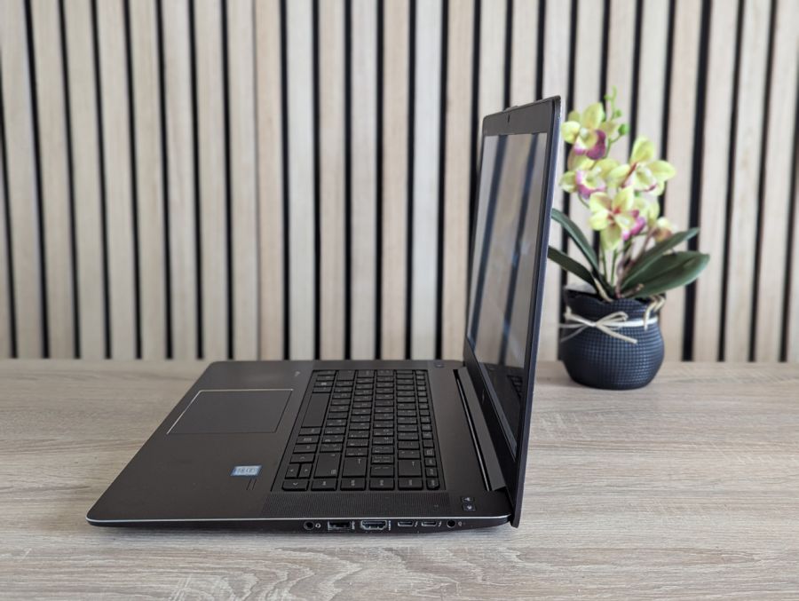 Уцінка! Ноутбук Б/В HP ZBook Studio G4, Intel Core i7-7700HQ, DDR4 16 GB, SSD 256GB, NVIDIA Quadro P1200 4Gb, 15.6" Full HD [ProductHub SKU HP259]