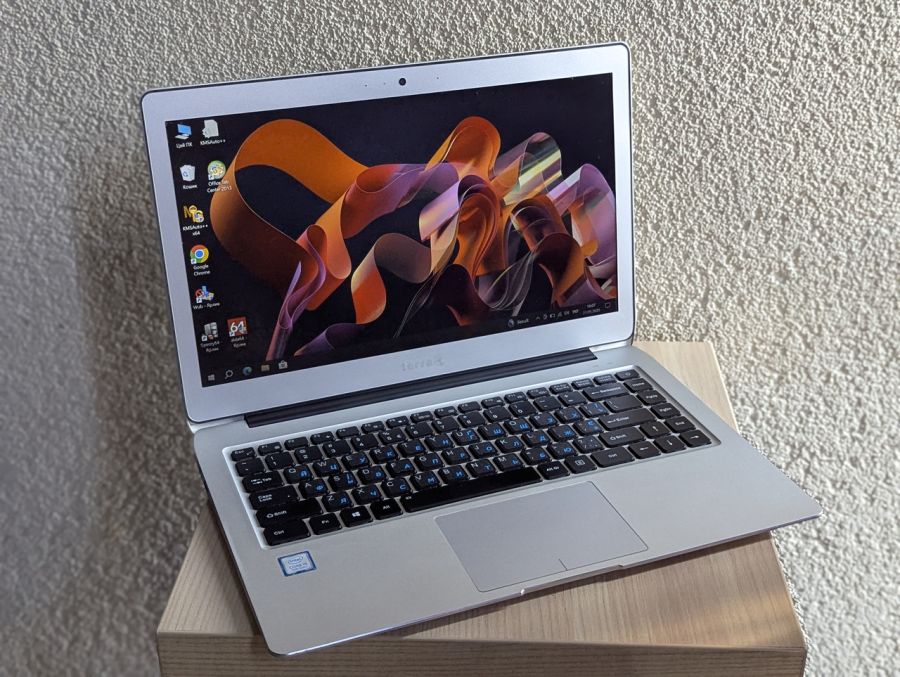 Ноутбук Б/В Terra Mobile A35, Intel Core i5-8200Y, DDR3 8GB, SSD 128GB, 13" Full HD