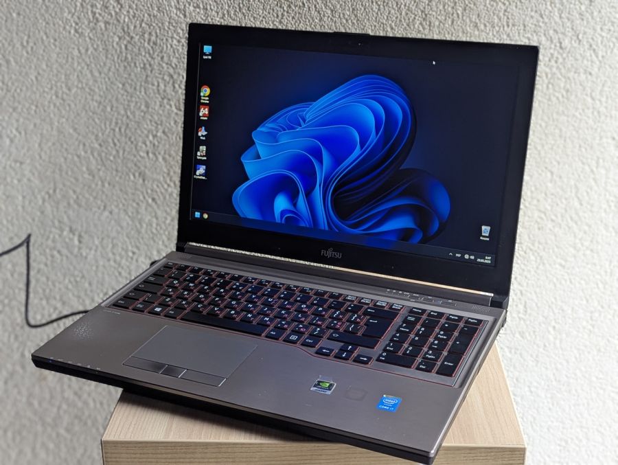 Уцінка! Ноутбук Б/В Fufitsu H730, Intel Core i7-4810QM, DDR3 24 GB, SSD 256GB, NVIDIA Quadro K510M 1Gb, 15.6" Full HD [ProductHub SKU F37]
