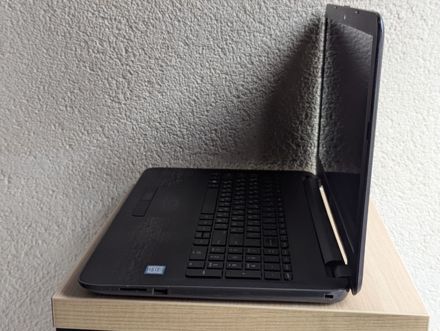 Уцінка! Ноутбук Б/В HP 250 G5, Intel Core i5-6200U, DDR4 8 GB, SSD 128GB, 15.6" Full HD [ProductHub SKU HP117]