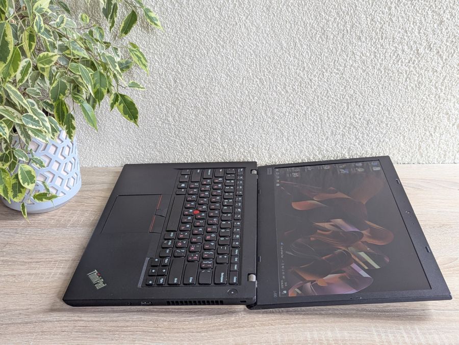 Ноутбук Б/В Lenovo ThinkPad L490, Intel Core i5-8665U, DDR4 16GB, SSD 256GB, 14" Full HD