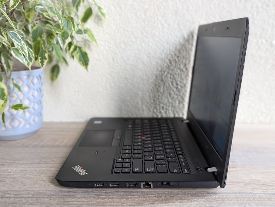 Уцінка! Ноутбук Б/В Lenovo ThinkPad E460, Intel Core i5-6200U, DDR3 8 GB, SSD 128GB, 14" HD [ProductHub SKU L232]