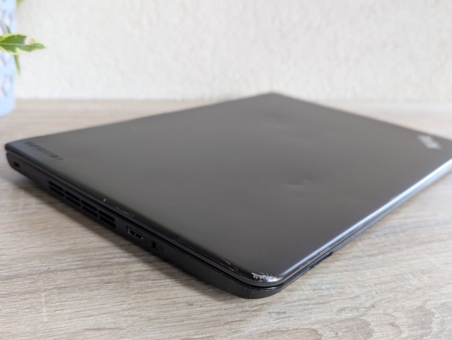 Уцінка! Ноутбук Б/В Lenovo ThinkPad E460, Intel Core i5-6200U, DDR3 8 GB, SSD 128GB, 14" HD [ProductHub SKU L232]