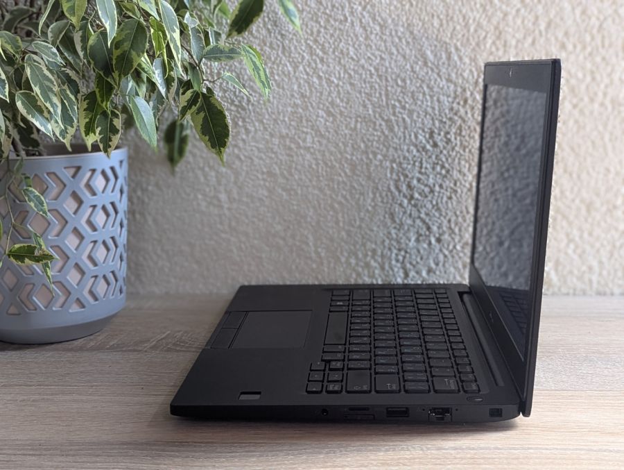 Уцінка! Ноутбук Б/В Dell Latitude 7280, Intel Core i5-6300U, DDR4 16 GB, SSD 256GB, 12" HD [ProductHub SKU Dell117]