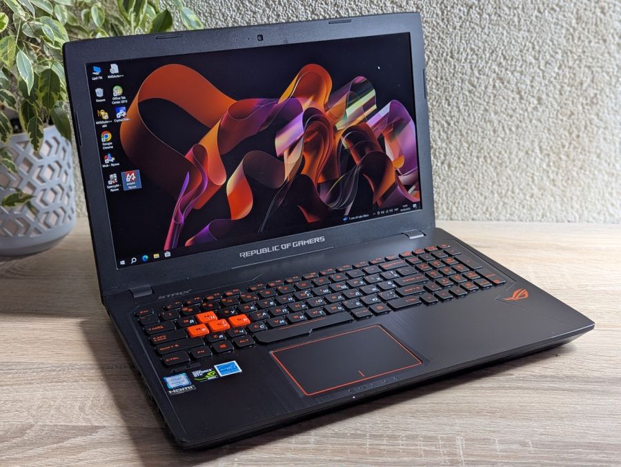 Ноутбук Б/В ASUS Strix GL553VW, Intel Core i7-6700HQ, DDR4 16 GB, SSD 128GB + SSD 1TB, NVIDIA GeForce GTX 960M 2Gb, 15.6" Full HD [ProductHub SKU Asus124]