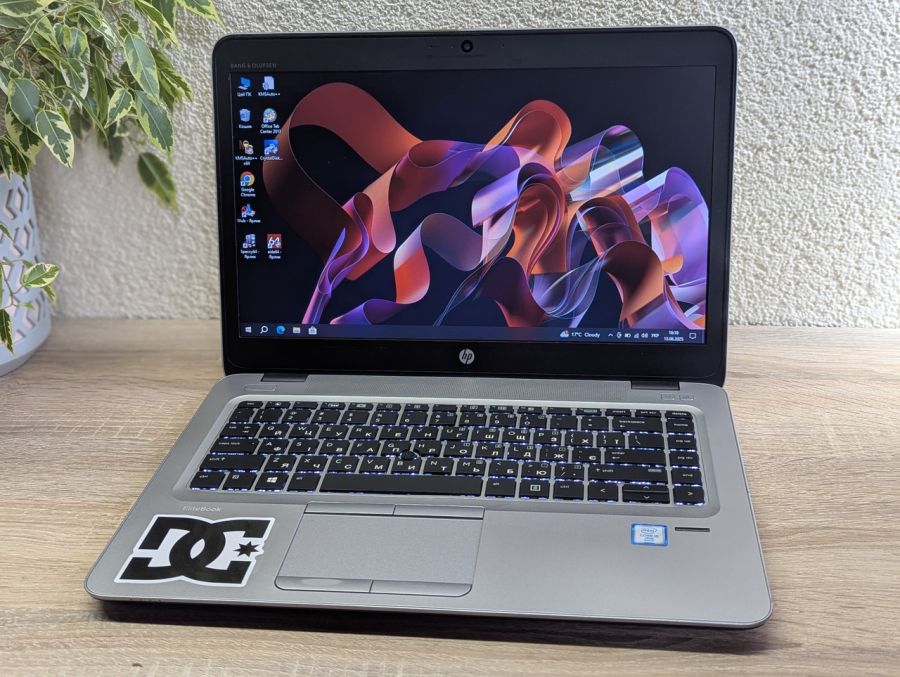 Уцінка! Ноутбук Б/В HP EliteBook 840 G3, Intel Core i5-6300U, DDR4 8 GB, SSD 128GB + HDD 500GB, 14" HD [ProductHub SKU HP258]