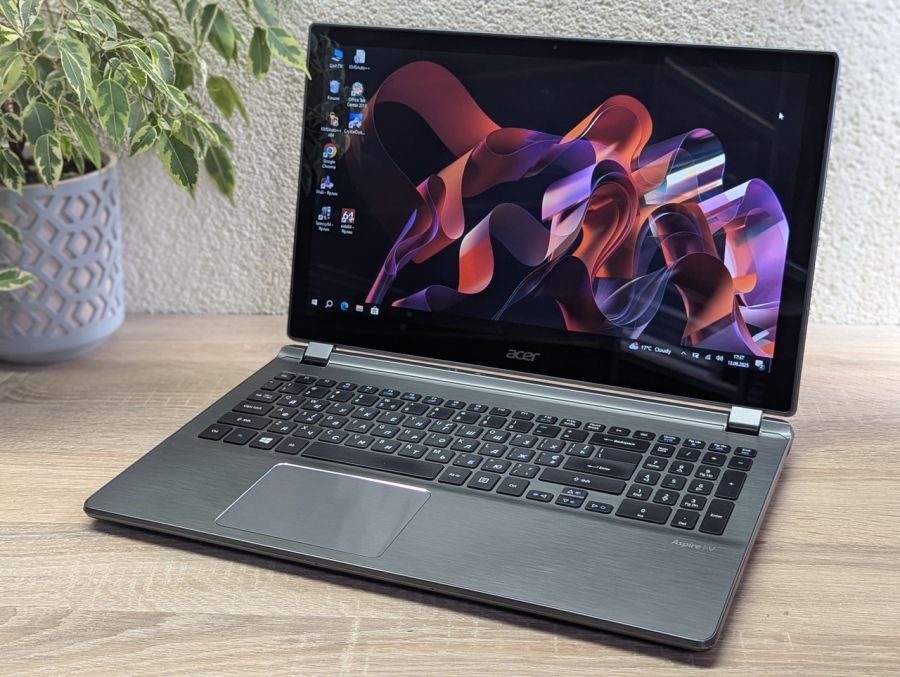 Уцінка! Ноутбук Б/В Acer Aspire V5-552P, AMD A10-5757M, DDR3 8 GB, SSD 128GB, AMD Radeon HD 8650G, 15.6" Сенсор [ProductHub SKU Acer17]
