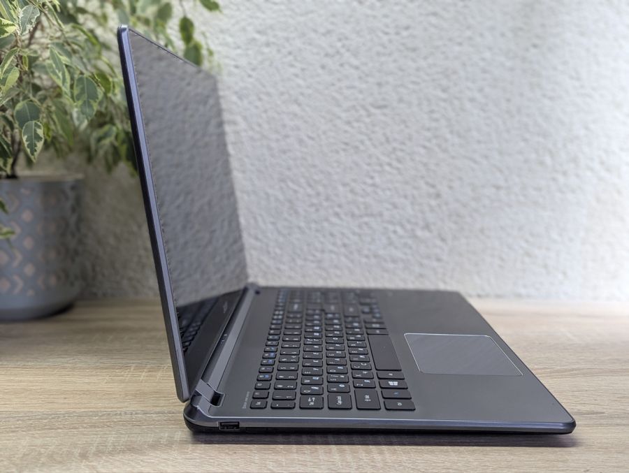 Уцінка! Ноутбук Б/В Acer Aspire V5-552P, AMD A10-5757M, DDR3 8 GB, SSD 128GB, AMD Radeon HD 8650G, 15.6" Сенсор [ProductHub SKU Acer17]