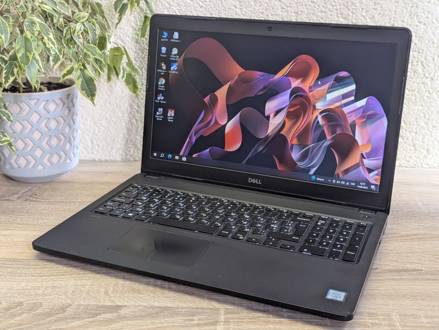 Уцінка! Ноутбук Б/В Dell Latitude 3580, Intel Core i5-6200U, DDR4 8 GB, SSD 128GB, 15.6" HD [ProductHub SKU Dell262]