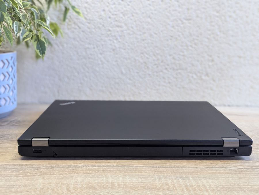 Ноутбук Б/В Lenovo ThinkPad L570, Intel Core i7-7600U, DDR4 16GB, SSD 256GB, 15.6" Full HD