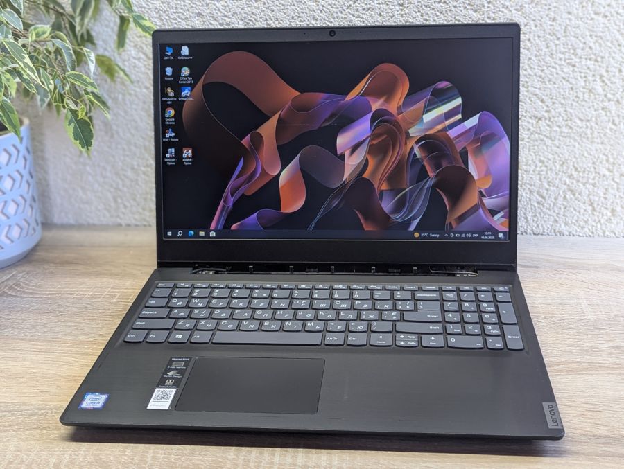 Уцінка! Ноутбук Б/В Lenovo IdeaPad S145-15IKB, Intel Core i3-8130U, DDR4 8 GB, SSD 256GB, 15.6" Full HD [ProductHub SKU L172]