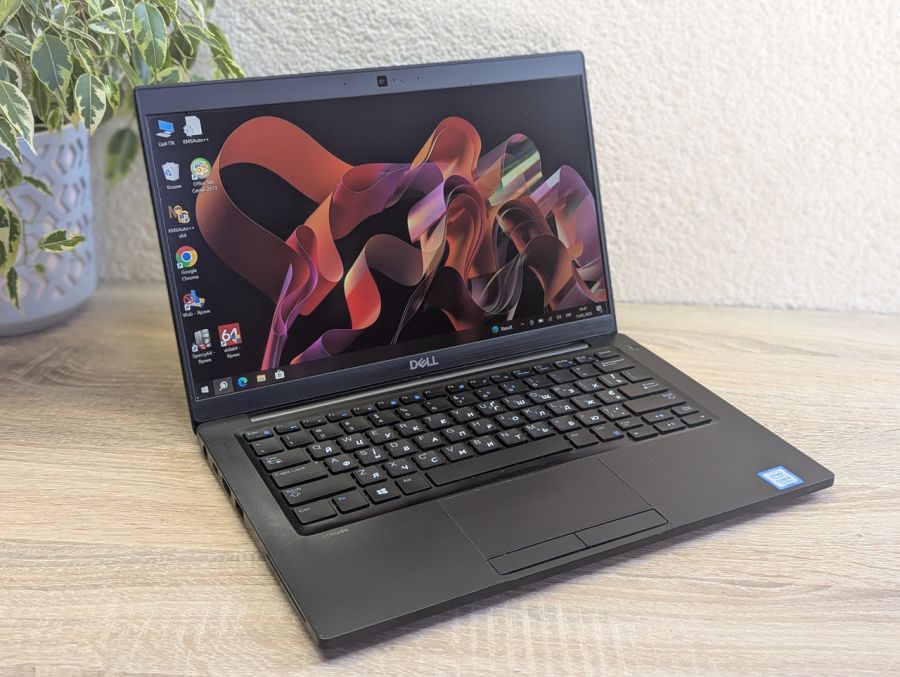 Ноутбук Б/В Dell Latitude 7380, Intel Core i5-7300U, DDR4 16GB, SSD 256GB, 13" Full HD Сенсор