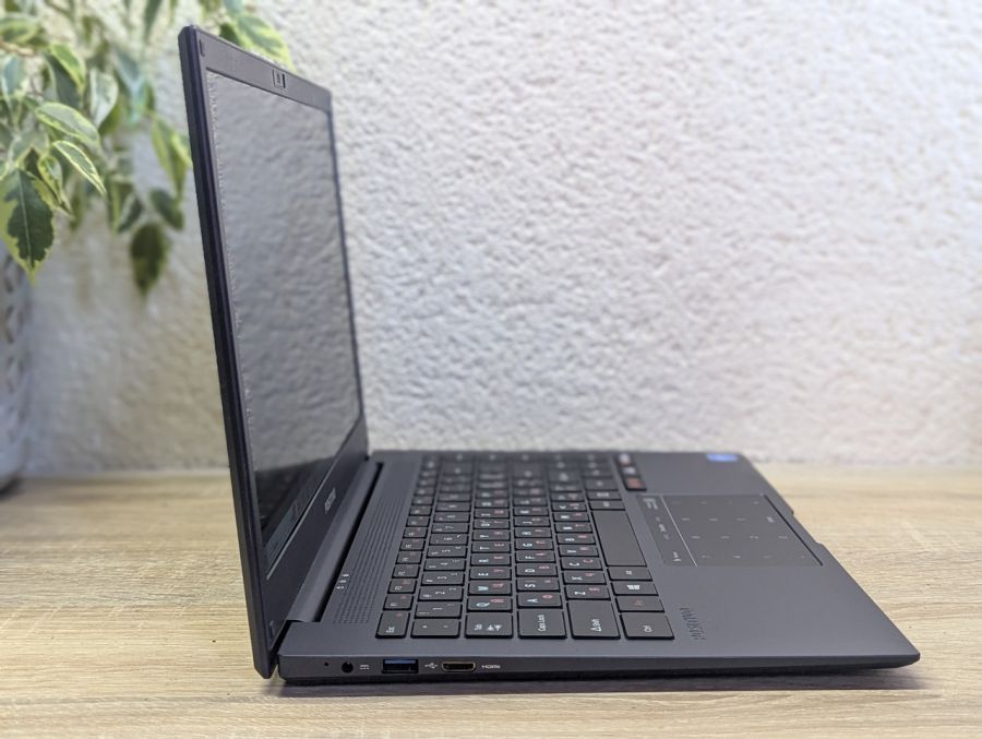 Уцінка! Ноутбук Б/В Positivo Tecnologia SA V142R, Intel Atom x5 Z8350, DDR3 2 GB, SSD 30GB, 15.6" HD [ProductHub SKU Positivo1]