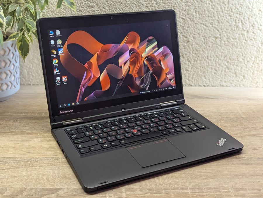 Ноутбук Б/В Lenovo Yoga S1, Intel Core i5-4200U, DDR3 8GB, SSD 128GB, 14" Full HD Сенсор [ProductHub SKU L82]