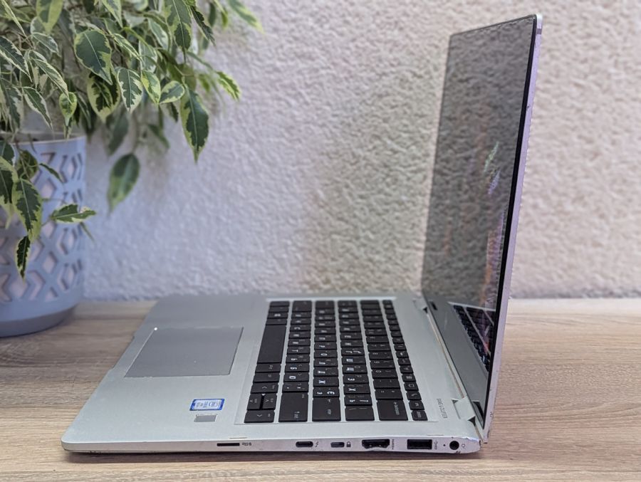 Уцінка! Ноутбук Б/В HP EliteBook X360 1030 G2, Intel Core i5-7300U, DDR4 8 GB, SSD 256GB, 13" Full HD Сенсор [ProductHub SKU HP495]