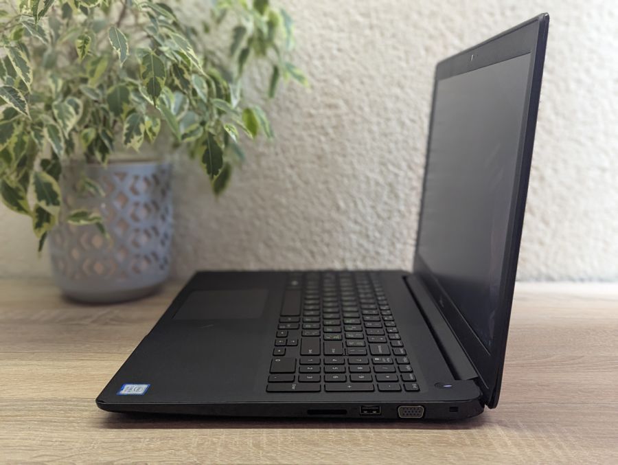 Ноутбук Б/В Dell Latitude 3500, Intel Core i5-8265U, DDR4 16GB, SSD 256GB, 15.6" Full HD