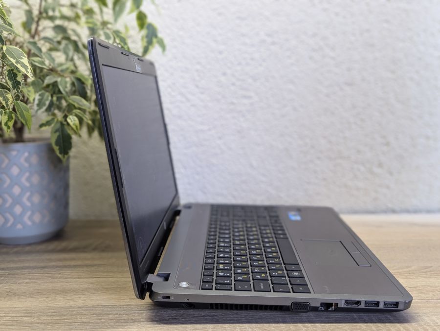 Уцінка! Ноутбук Б/В HP ProBook 4540S, Intel Core i5-2450M, DDR3 8 GB, SSD 128GB, 15.6" HD [ProductHub SKU HP42]