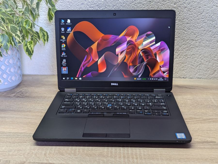 Ноутбук Б/В Dell Latitude E5470, Intel Core i5-6300U, DDR4 8GB, SSD 128GB, 14" Full HD