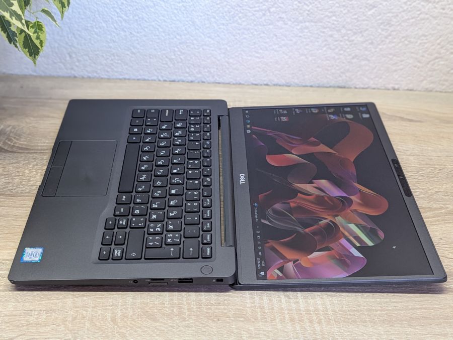Уцінка! Ноутбук Б/В Dell Lalitude 7300, Intel Core i5-8665U, DDR3 8 GB, SSD 128GB, 13" Full HD [ProductHub SKU Dell174]