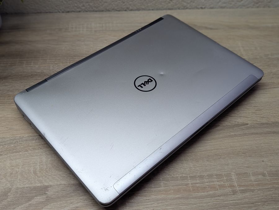 Уцінка! Ноутбук Б/В Dell Latitude E6540, Intel Core i7-4810MQ, DDR3 8 GB, SSD 128GB, AMD Radeon HD 8790M 2Gb, 15.6" Full HD [ProductHub SKU Dell282]