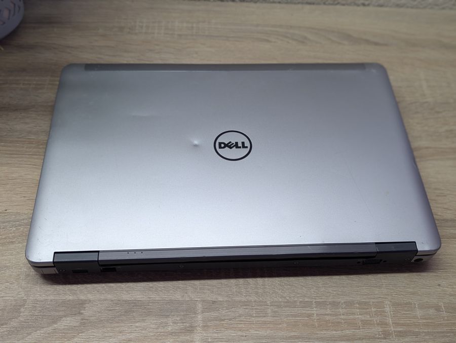 Уцінка! Ноутбук Б/В Dell Latitude E6540, Intel Core i7-4810MQ, DDR3 8 GB, SSD 128GB, AMD Radeon HD 8790M 2Gb, 15.6" Full HD [ProductHub SKU Dell282]