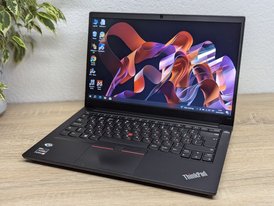 Ноутбук Б/В Lenovo ThinkPad E14, AMD Ryzen 3 5425U, DDR4 16 GB, SSD 256GB + 128 GB, AMD Radeon Graphics 1Gb, 14" Full HD [ProductHub SKU L262]