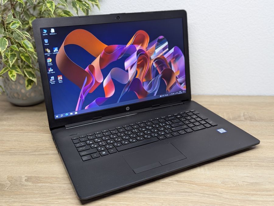 Ноутбук Б/В HP Laptop 17, Intel Core i3-8130U, DDR4 8GB, SSD 128GB, 17" [ProductHub SKU HP503]