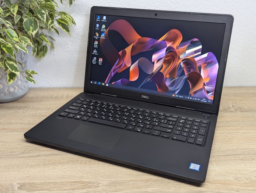 Ноутбук Б/В Dell Latitude 3580, Intel Core i5-7200U, DDR4 8GB, SSD 256GB, 15.6" HD