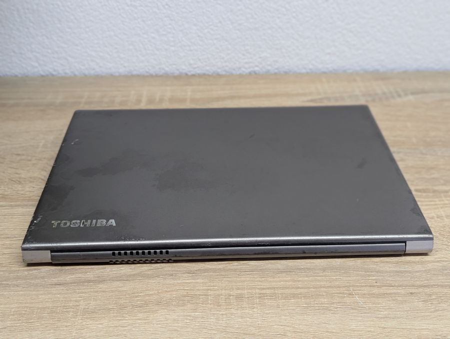Ноутбук Б/В Toshiba Portege Z30-A, Intel Core i5-6200U, DDR3 8GB, SSD 128GB, 13" Full HD [ProductHub SKU T133]