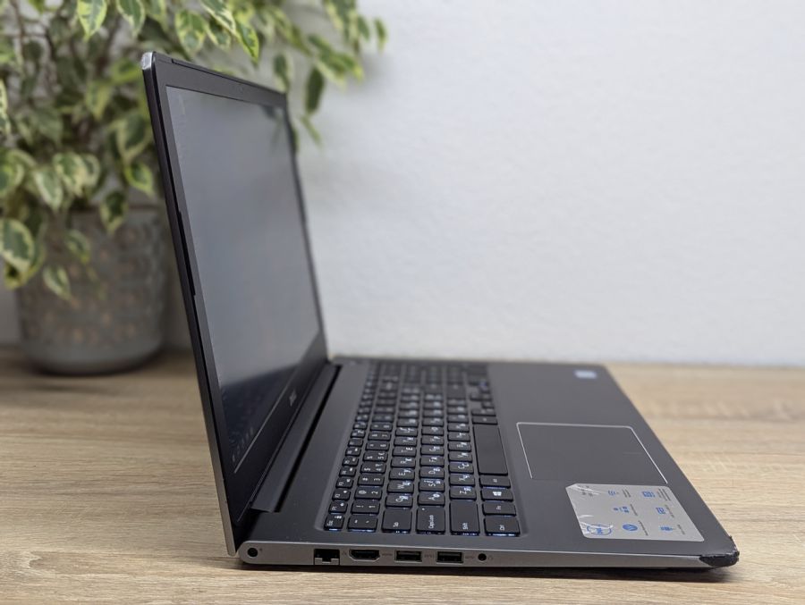 Ноутбук Б/В Dell Vostro 5568, Intel Core i5-7200U, DDR4 16GB, SSD 256GB, 15.6" Full HD [ProductHub SKU Dell297]