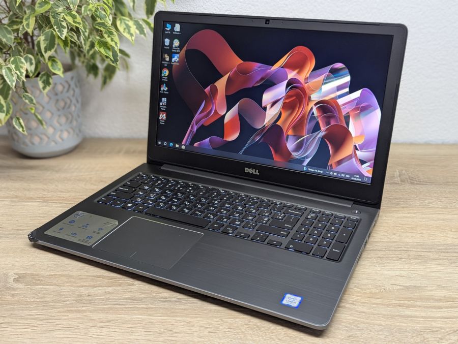 Ноутбук Б/В Dell Vostro 5568, Intel Core i5-7200U, DDR4 16GB, SSD 256GB, 15.6" Full HD [ProductHub SKU Dell297]