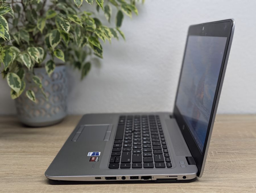 Ноутбук Б/В HP EliteBook 745 G3, AMD A10-8700B, DDR3 8GB, SSD 128GB + SSD 500GB, AMD Radeon R6, 14" Full HD