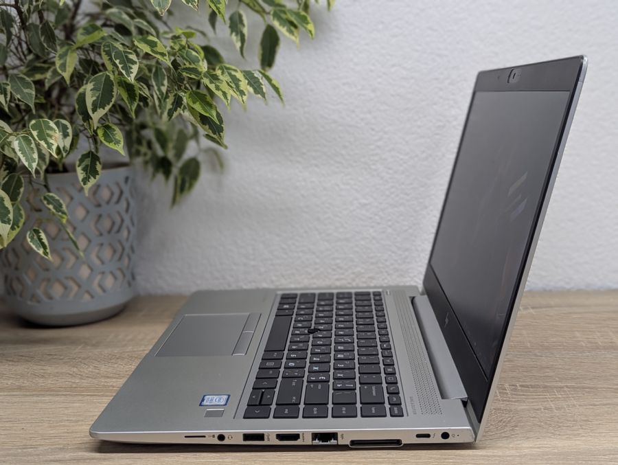 Уцінка! Ноутбук Б/В HP EliteBook 840 G5, Intel Core i5-8250U, DDR4 16 GB, SSD 256GB, 14" Full HD [ProductHub SKU HP533]
