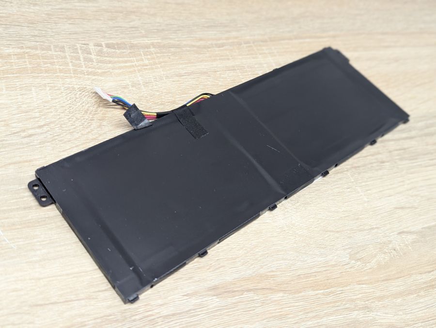 Б/В Оригінальна акумуляторна батарея Acer AP16M5J [ProductHub SKU AP16M5J-37]