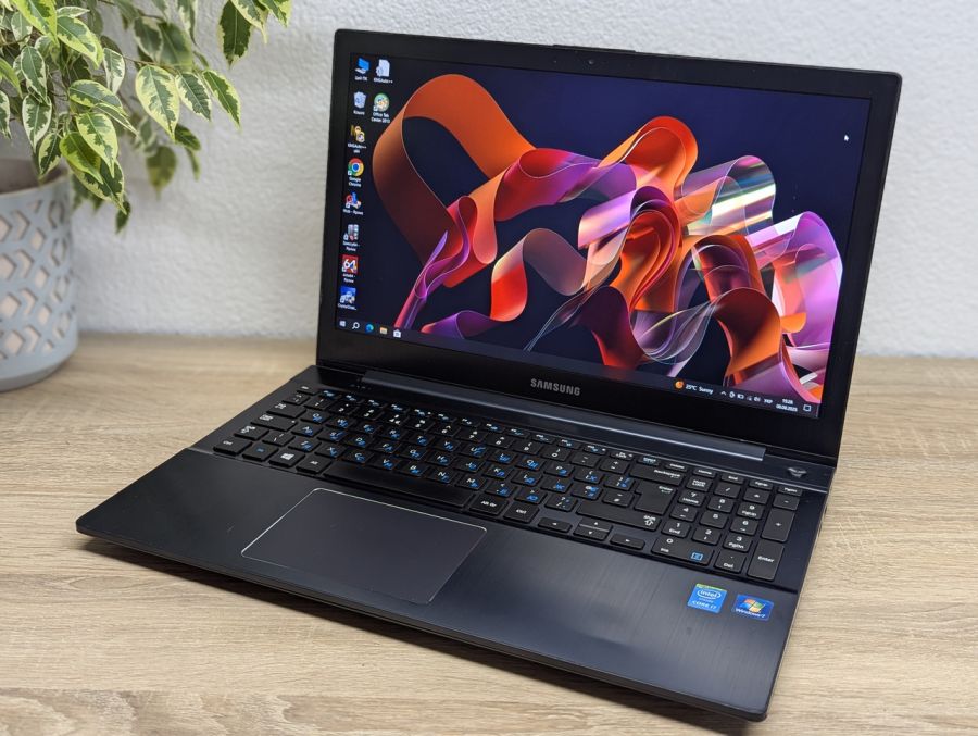 Ноутбук Б/В Samsung 870Z, Intel Core i7-4710HQ, DDR3 8 GB, SSD 128GB, NVIDIA GeForce GT 750M 2Gb, 15.6" Full HD [ProductHub SKU S15]
