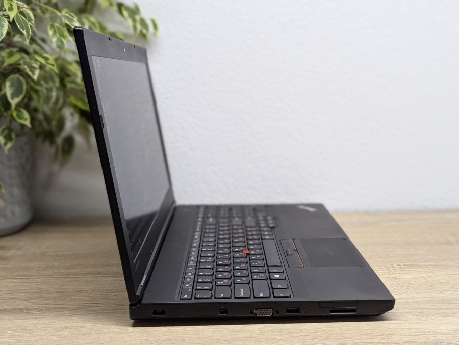 Ноутбук Б/В Lenovo ThinkPad L570, Intel Core i7-7600U, DDR4 16GB, SSD 256GB, 15.6" Full HD [ProductHub SKU L264]
