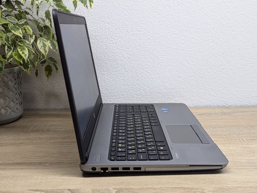 Ноутбук Б/В HP ProBook 650 G1, Intel Celeron 2950M, DDR3 8 GB, SSD 256GB, 15.6" Full HD [ProductHub SKU HP561]