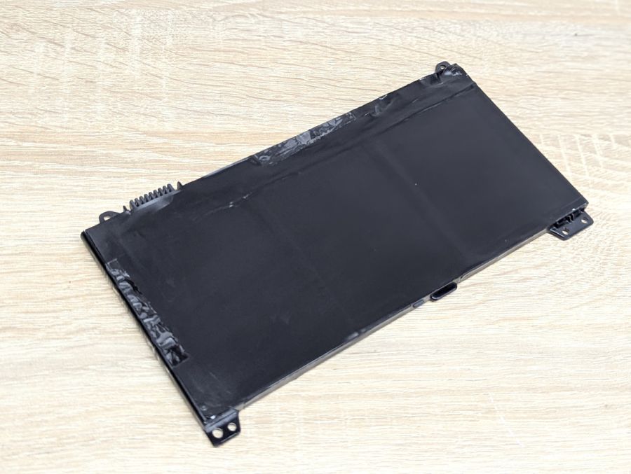 Б/В Оригінальна акумуляторна батарея HP RRO3XL [ProductHub SKU HP RRO3XL]