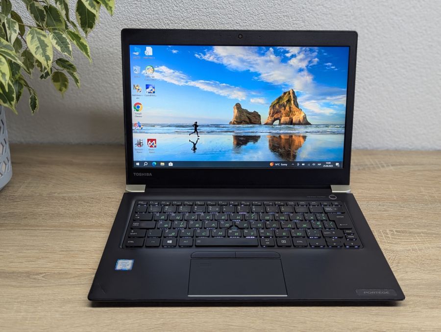 Ноутбук Б/В Toshiba Portege X30-D, Intel Core i5-7300U, DDR4 8GB, SSD 128GB, 13" Full HD Сенсор [ProductHub SKU T155]
