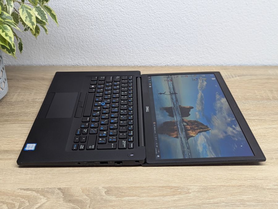 Уцінка! Ноутбук Б/В Dell Latitude 7480, Intel Core i5-8350U, DDR4 8 GB, SSD 128GB, 14" Full HD [ProductHub SKU Dell312]