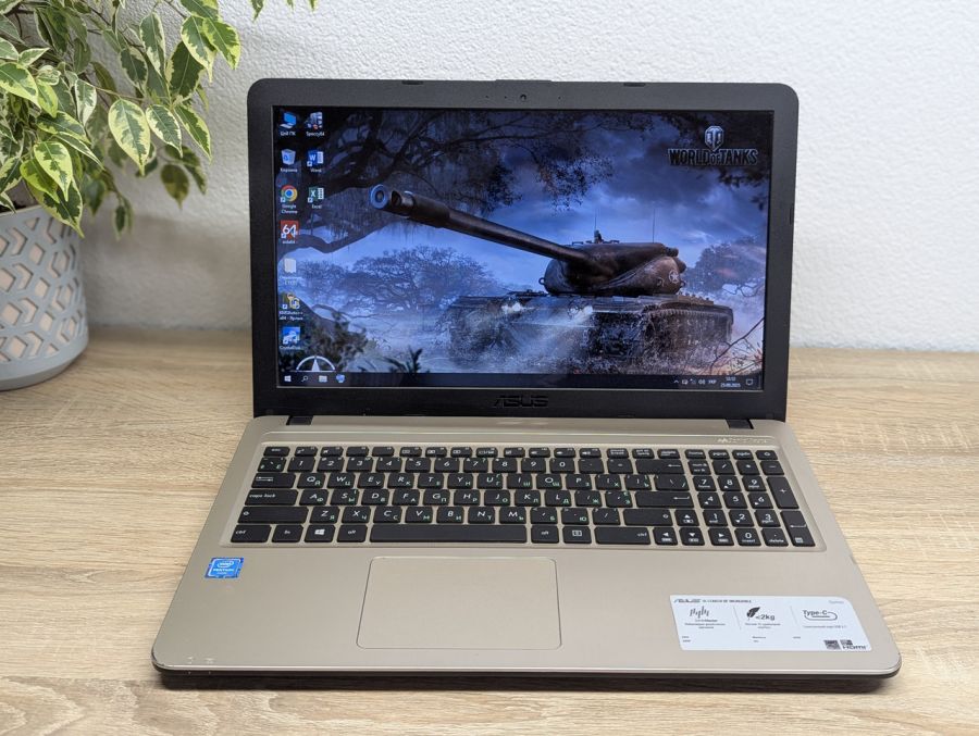 Ноутбук Б/В ASUS X540S, Intel Pentium N3700, DDR3 4GB, SSD 120GB, 15.6" HD [ProductHub SKU Asus133]
