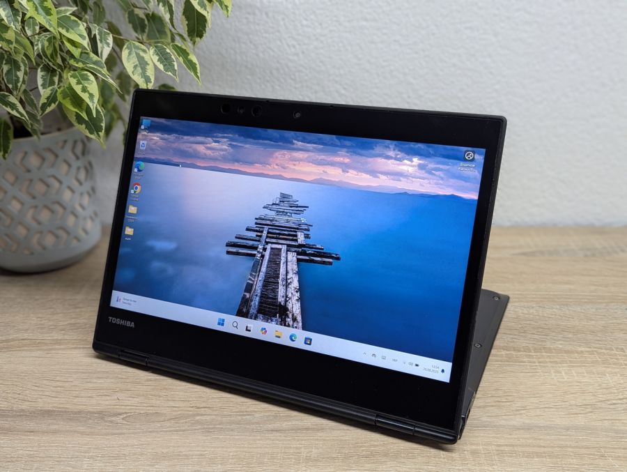 Ноутбук Б/В Toshiba Portege X20W-E, Intel Core i5-8350U, DDR3 16GB, SSD 256GB, 12.5" Full HD Сенсор